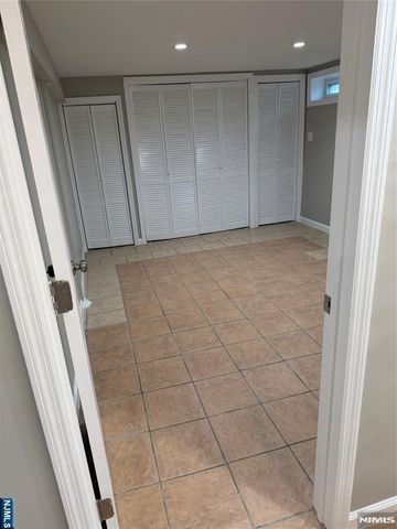 67 Rowland Avenue, Hackensack, NJ 07601
