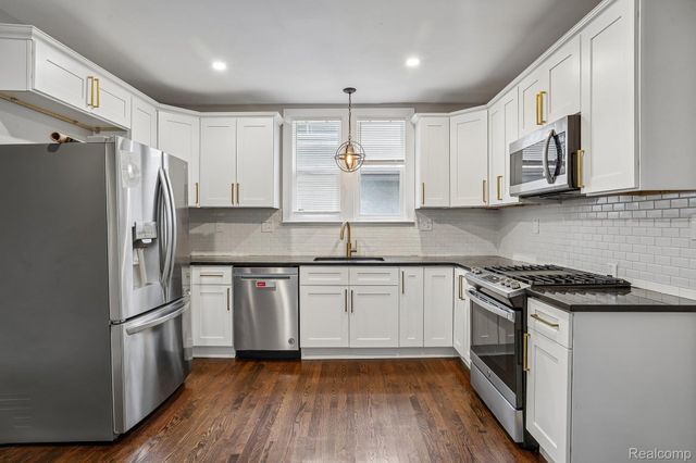 3675 Three Mile Drive, Detroit, MI 48224
