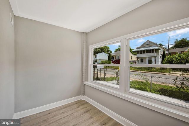 706 59TH AVE, Capitol Heights, MD 20743