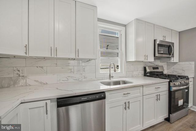 706 59TH AVE, Capitol Heights, MD 20743