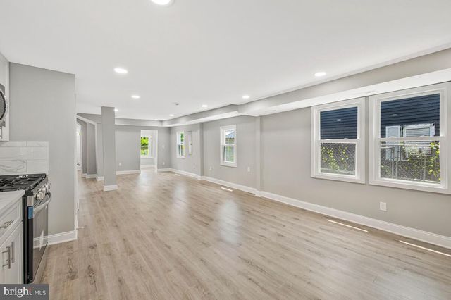 706 59TH AVE, Capitol Heights, MD 20743