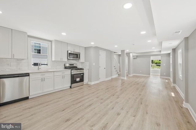 706 59TH AVE, Capitol Heights, MD 20743