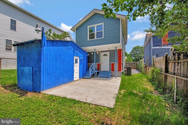 706 59TH AVE, Capitol Heights, MD 20743