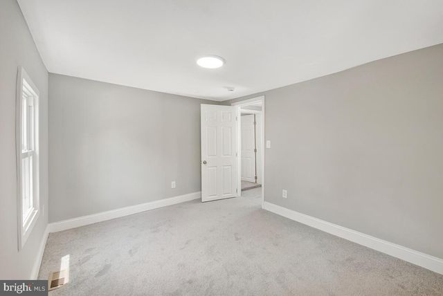 706 59TH AVE, Capitol Heights, MD 20743
