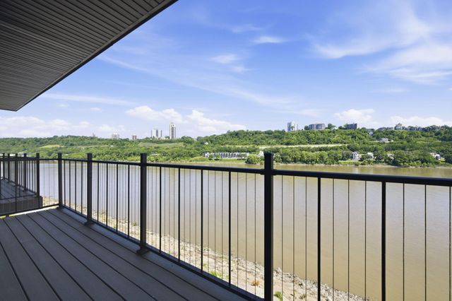 745 Manhattan Boulevard, 303, Dayton, KY 41074
