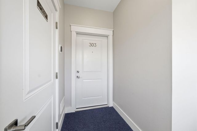 745 Manhattan Boulevard, 303, Dayton, KY 41074