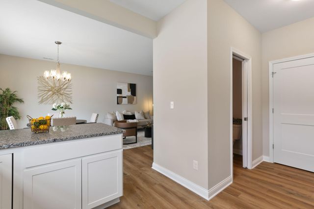 945 Paula Court, Hobart, IN 46342