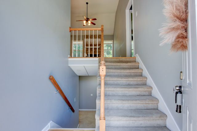1492 Cedar Springs Cir, Clarksville, TN 37042