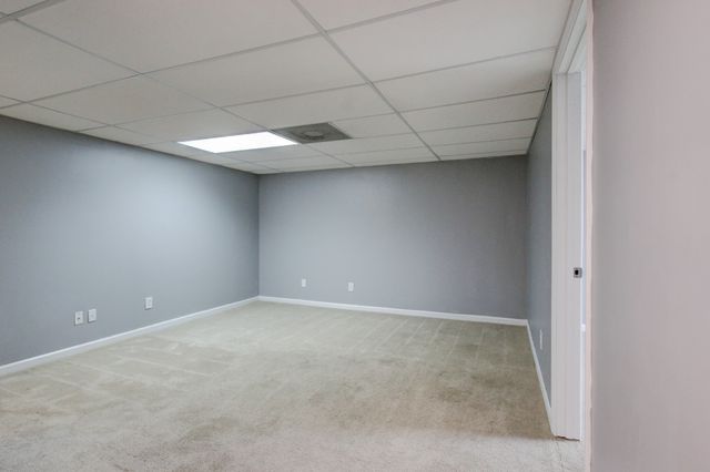 1492 Cedar Springs Cir, Clarksville, TN 37042