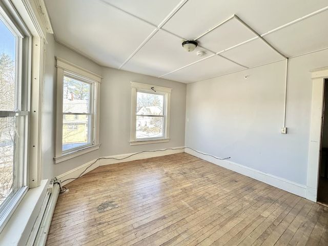66 Langdon Street, Plymouth, NH 03264