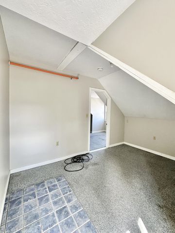 66 Langdon Street, Plymouth, NH 03264