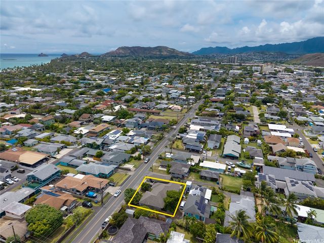 443 Maluniu Avenue, Kailua, HI 96734