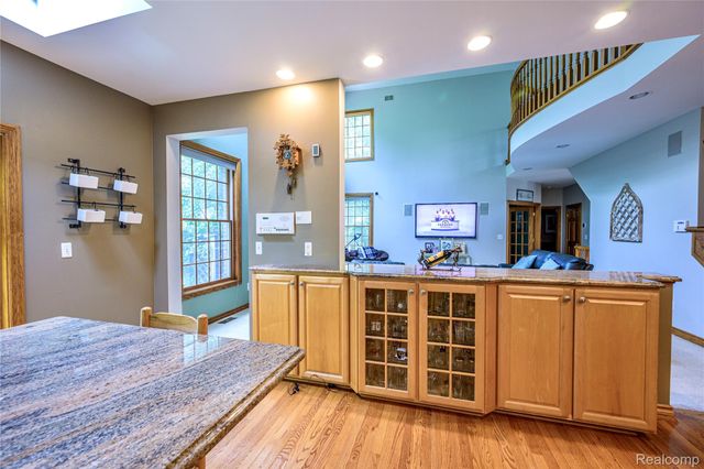 1528 Lawndale Drive, Royal Oak, MI 48067
