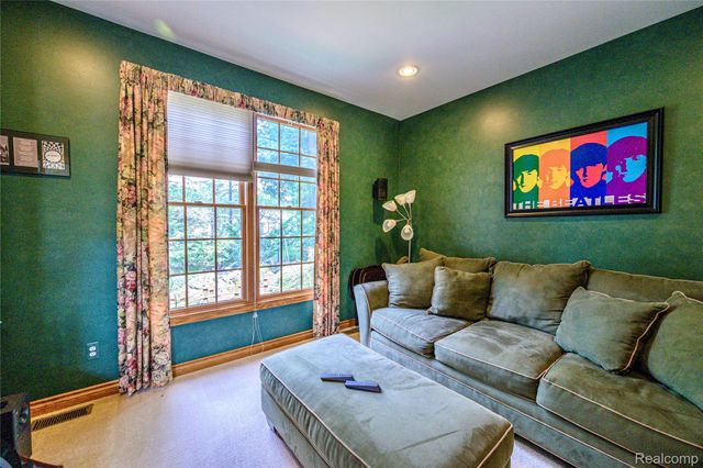 1528 Lawndale Drive, Royal Oak, MI 48067