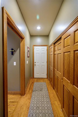 1528 Lawndale Drive, Royal Oak, MI 48067