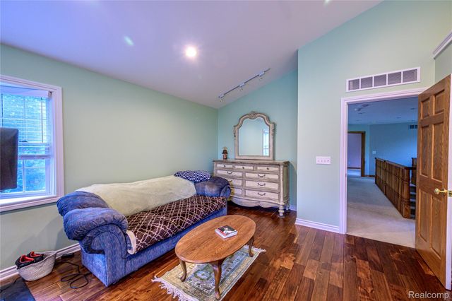 1528 Lawndale Drive, Royal Oak, MI 48067