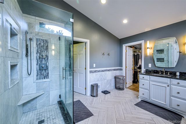 1528 Lawndale Drive, Royal Oak, MI 48067