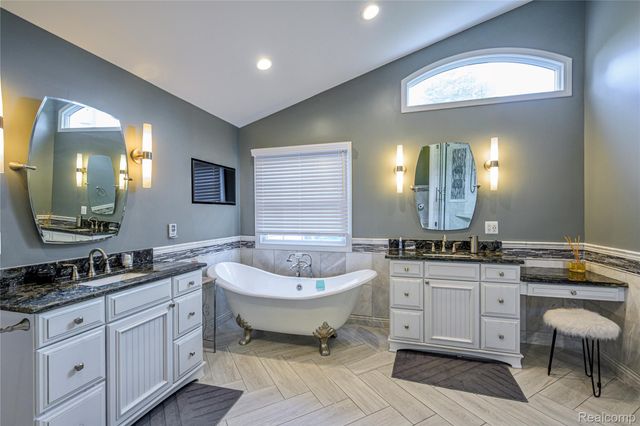 1528 Lawndale Drive, Royal Oak, MI 48067