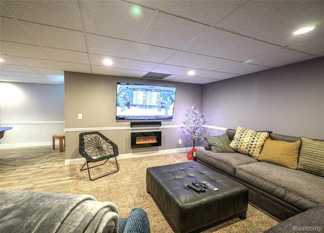 1528 Lawndale Drive, Royal Oak, MI 48067