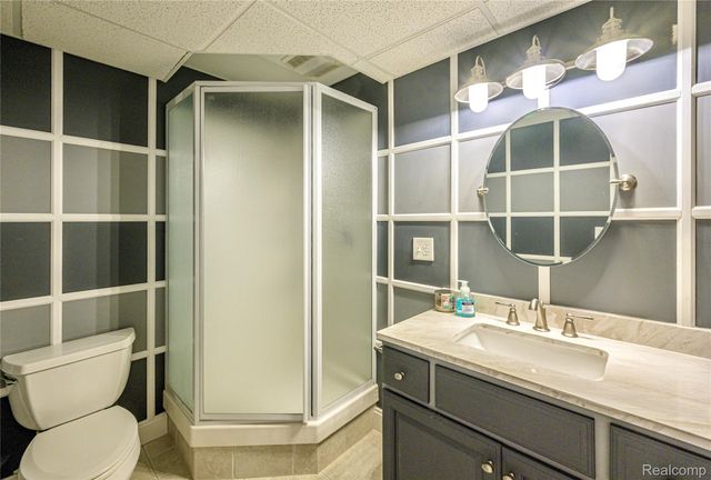 1528 Lawndale Drive, Royal Oak, MI 48067