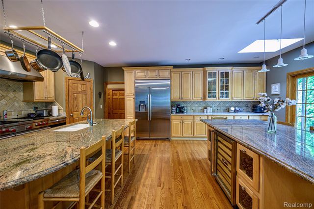 1528 Lawndale Drive, Royal Oak, MI 48067