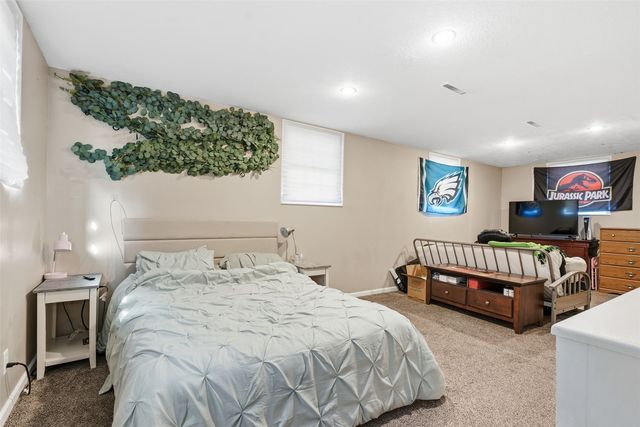 408 Day Street NW, Cedar Rapids, IA 52405