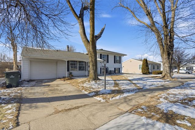 408 Day Street NW, Cedar Rapids, IA 52405