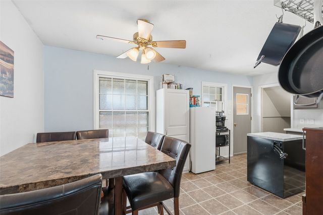 408 Day Street NW, Cedar Rapids, IA 52405