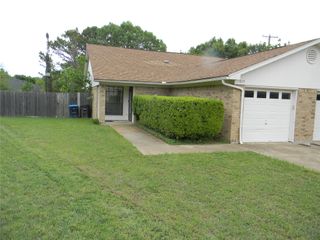 7855 Colwick Court, Fort Worth, TX 76133