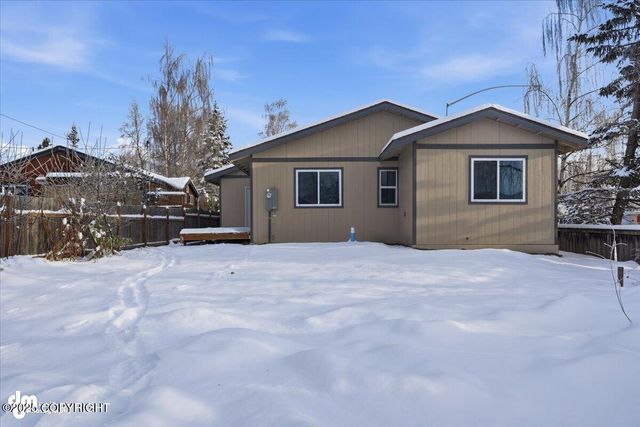 3512 Cope Street, Anchorage, AK 99503