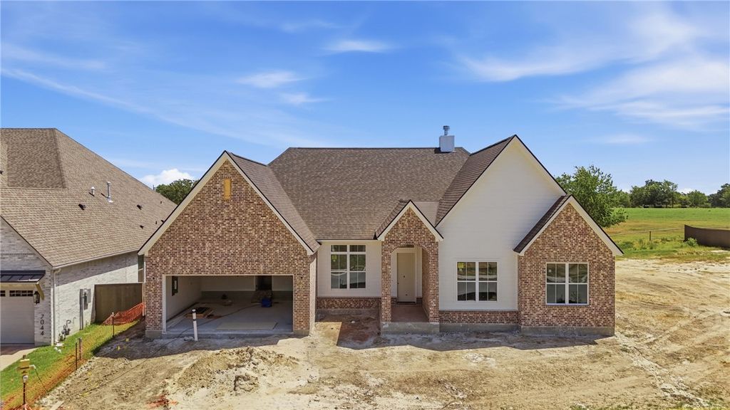 7040 Skipping Rock Path, Bryan, TX 77808 — exterior