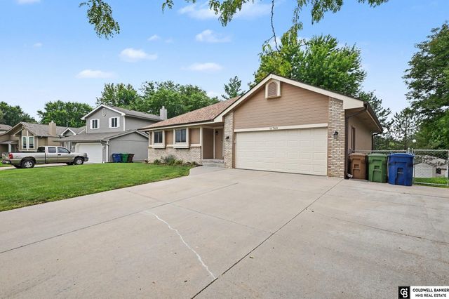 11760 McCarty Loup, Bellevue, NE 68123