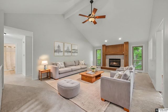 11760 McCarty Loup, Bellevue, NE 68123