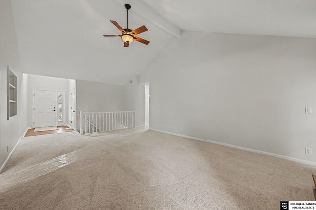 11760 McCarty Loup, Bellevue, NE 68123