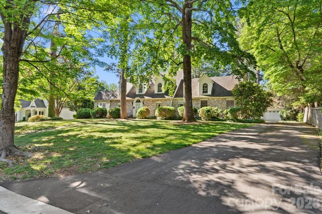 2928 Windsor Road, Winston Salem, NC 27104