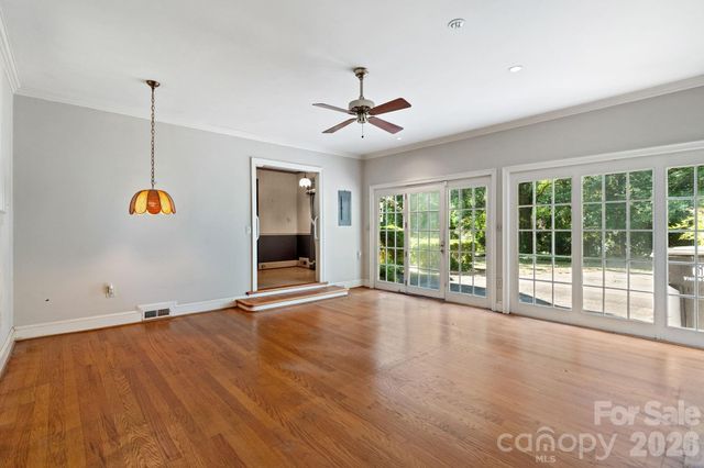 2928 Windsor Road, Winston Salem, NC 27104