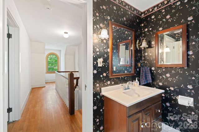 2928 Windsor Road, Winston Salem, NC 27104