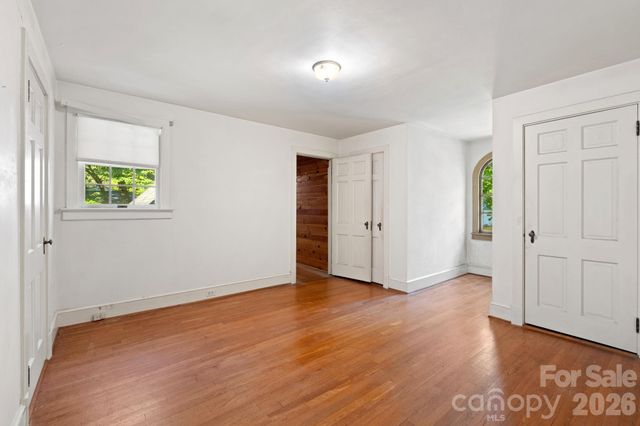 2928 Windsor Road, Winston Salem, NC 27104