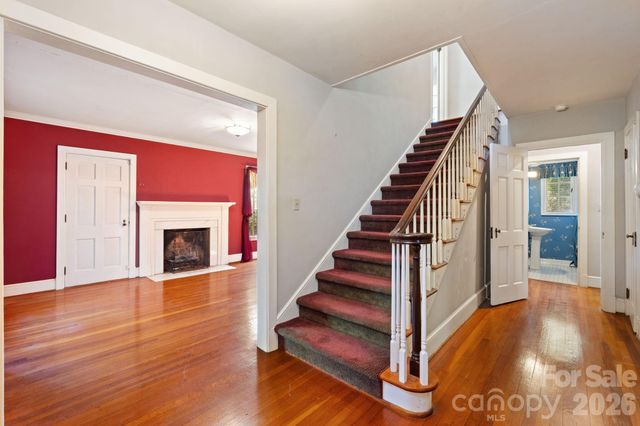 2928 Windsor Road, Winston Salem, NC 27104