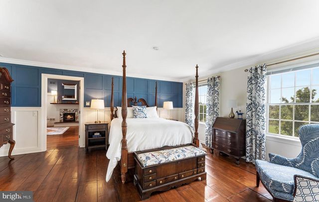 11 DANBERRY DR, Ringoes, NJ 08551