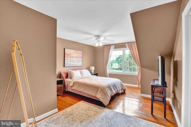 11 DANBERRY DR, Ringoes, NJ 08551