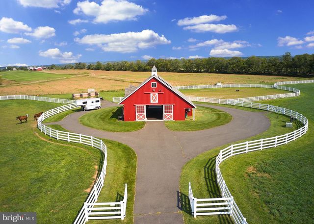 11 DANBERRY DR, Ringoes, NJ 08551