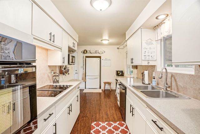 735 Clover St, Cheney, WA 99004