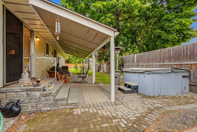 735 Clover St, Cheney, WA 99004