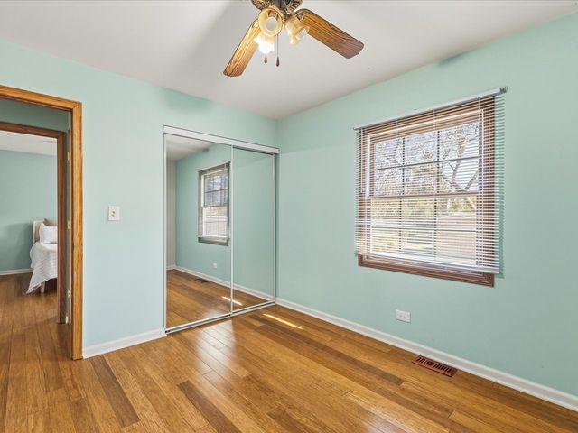 545 Andrew Lane, Lake Zurich, IL 60047