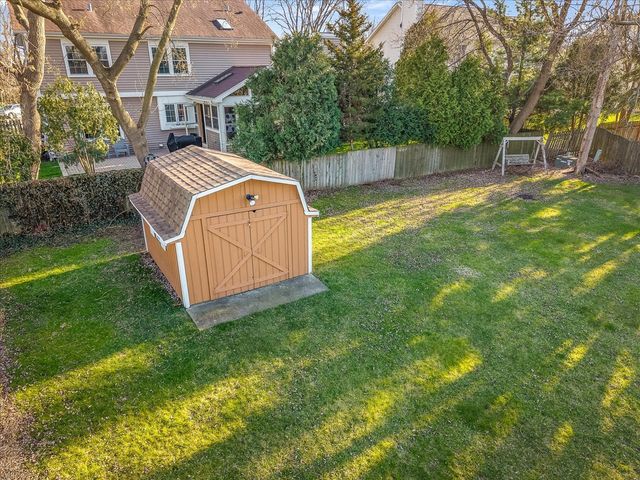545 Andrew Lane, Lake Zurich, IL 60047