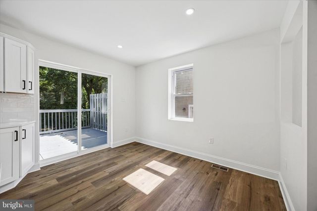 320 W RIDLEY AVE, Ridley Park, PA 19078