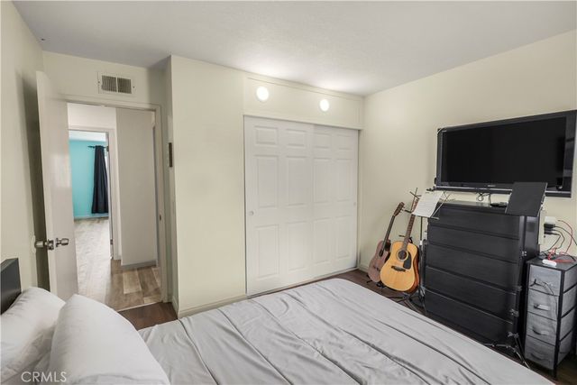 1401 W Cerritos 64, Anaheim, CA 92802