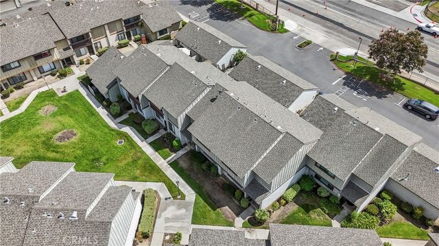 1401 W Cerritos 64, Anaheim, CA 92802