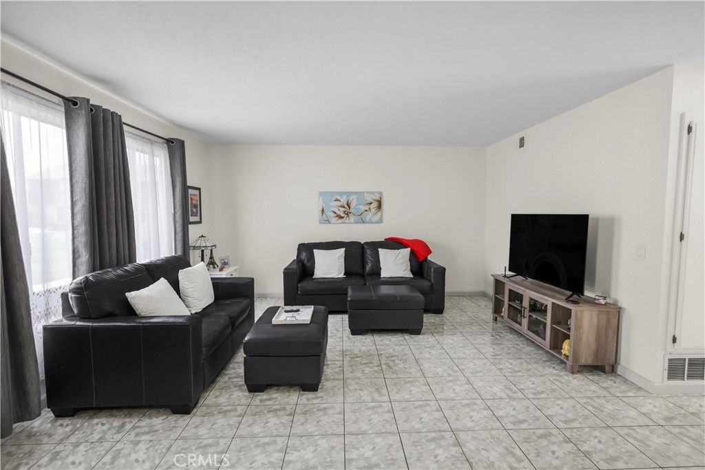 1401 W Cerritos 64, Anaheim, CA 92802 — photo 4